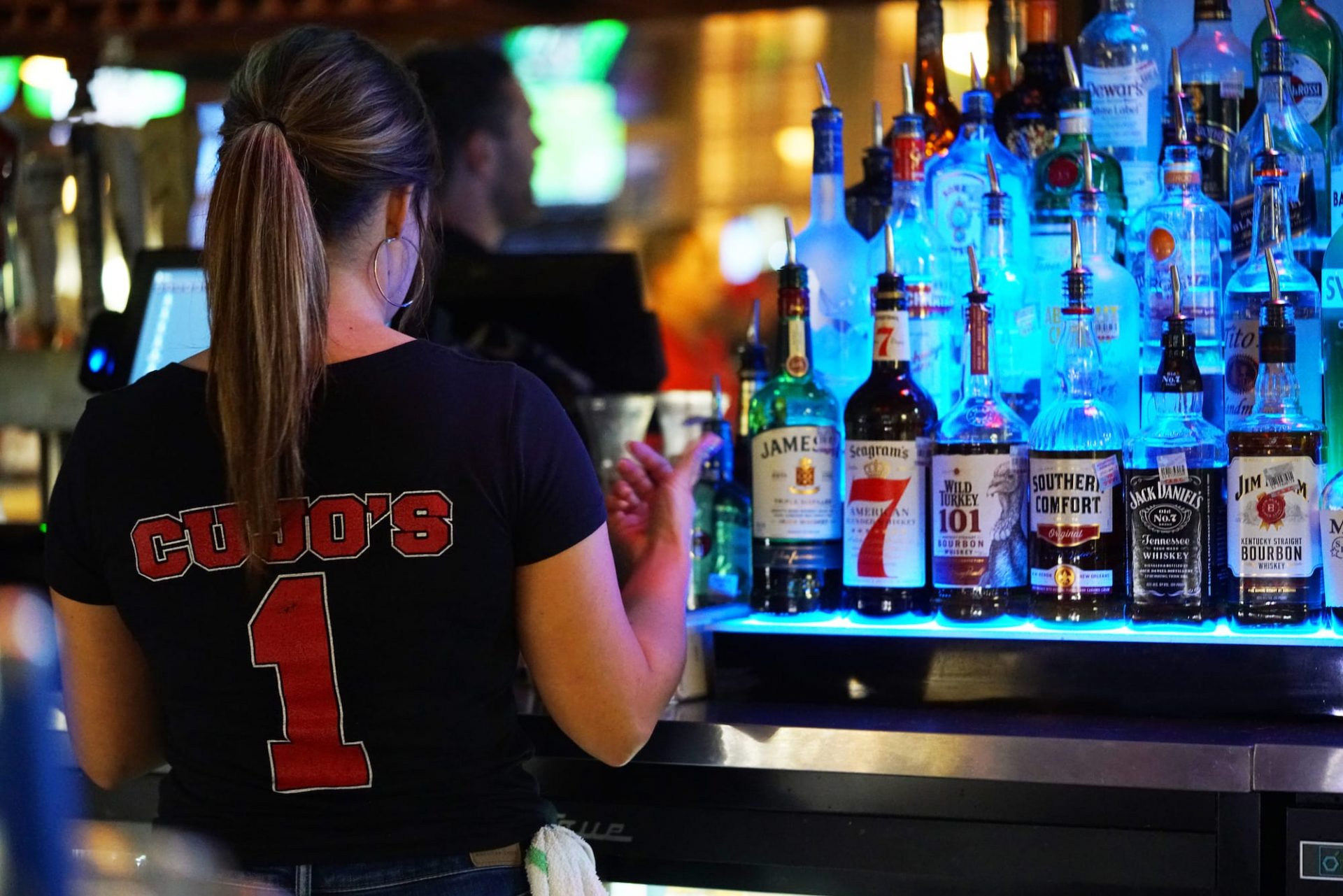 Bar photo 2