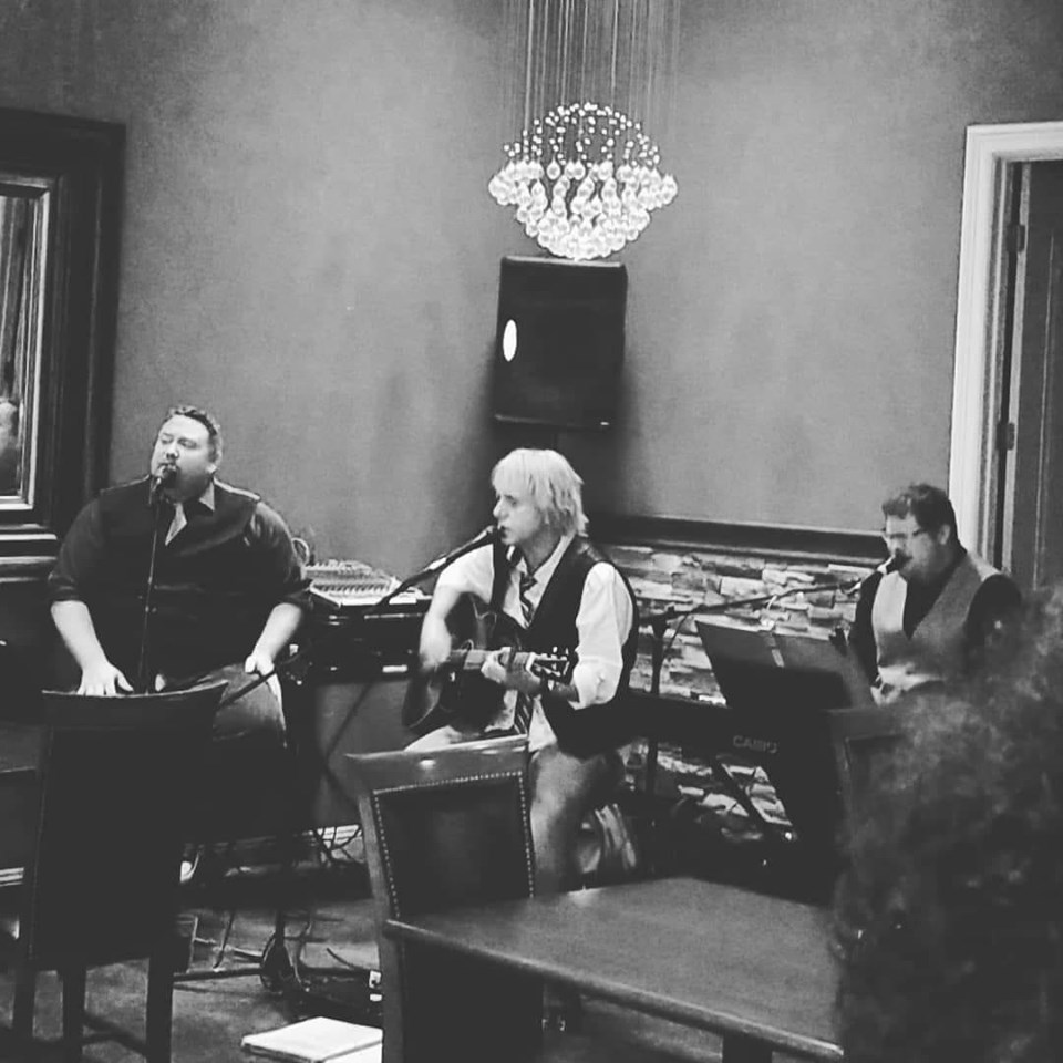 Sharp Dressed Man Cujo S Sports Bar Grill